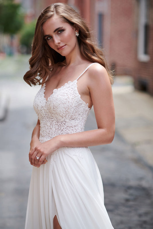 120175 A-line Wedding Dress by Enchanting for Mon Cheri