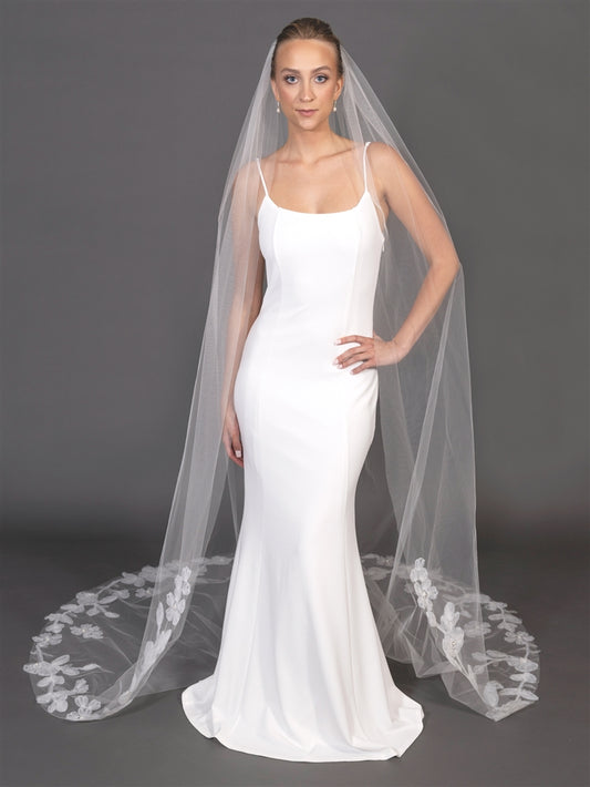 Hand-Rolled Organza Flower Statement Veil with Modern Bold Motif - Cathedral Veil - 108" L x 90" W