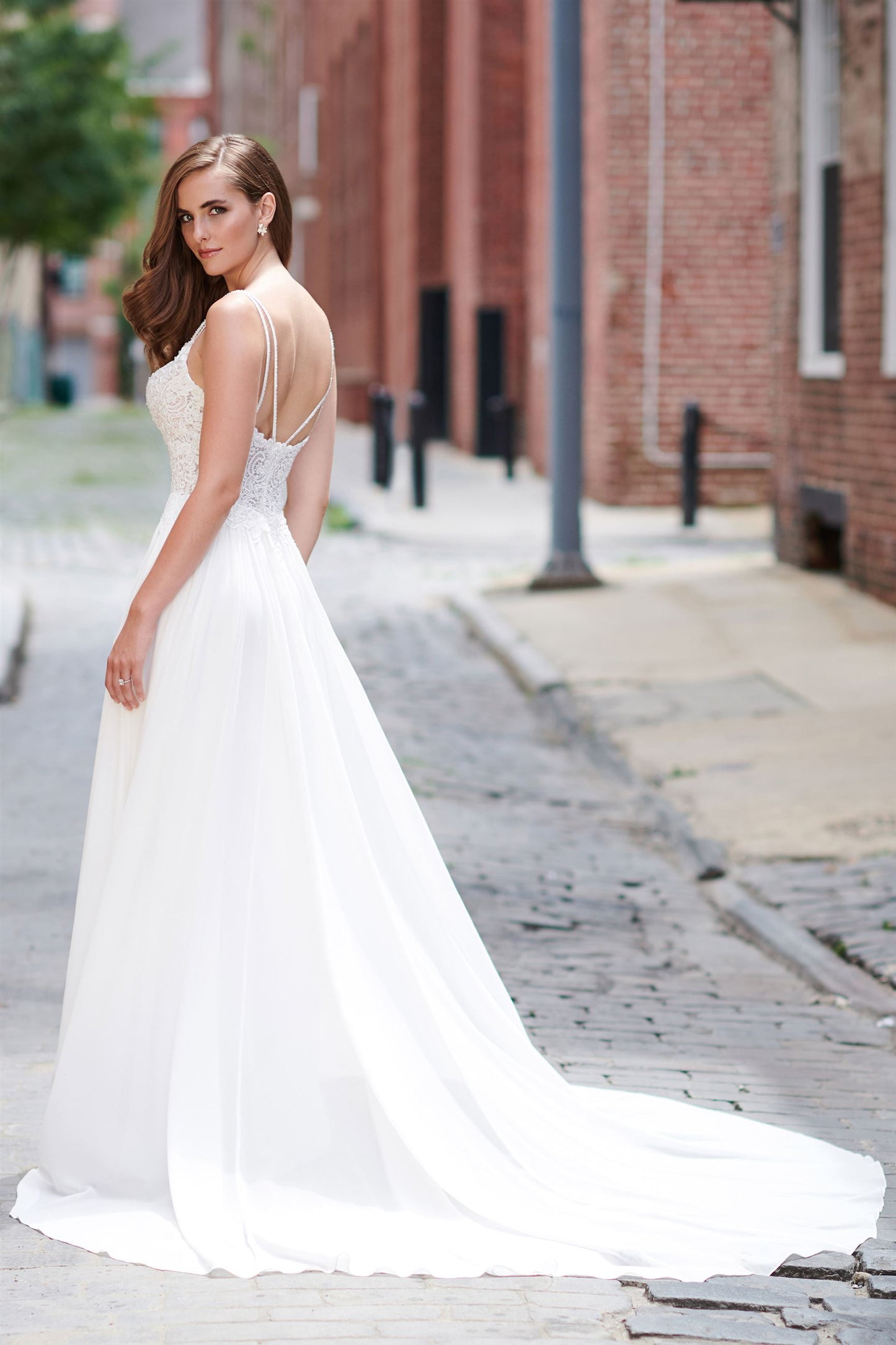 120175 A-line Wedding Dress by Enchanting for Mon Cheri