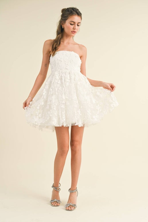 Textured Floral Fabric A-Line Tube Dress in Ivory