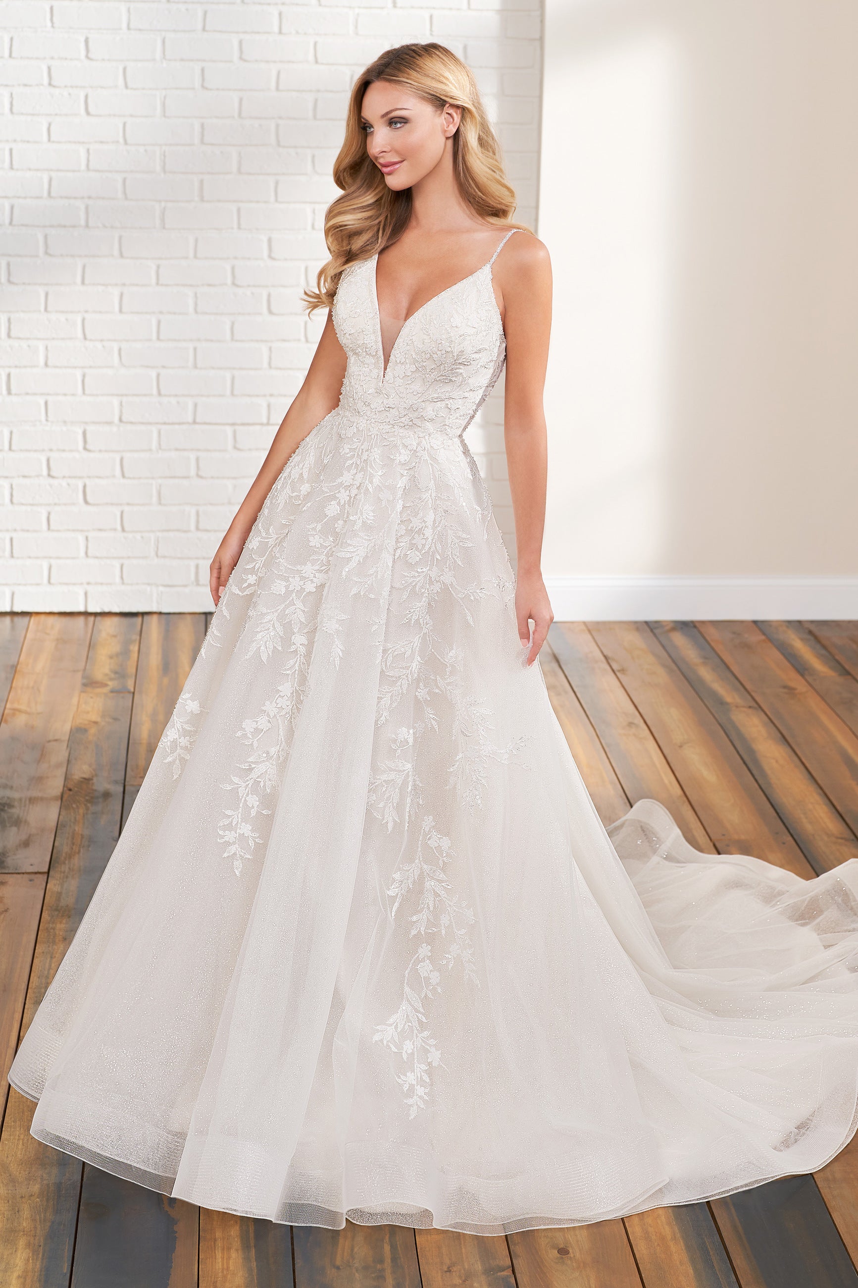 Mon cheri enchanting outlet wedding dress