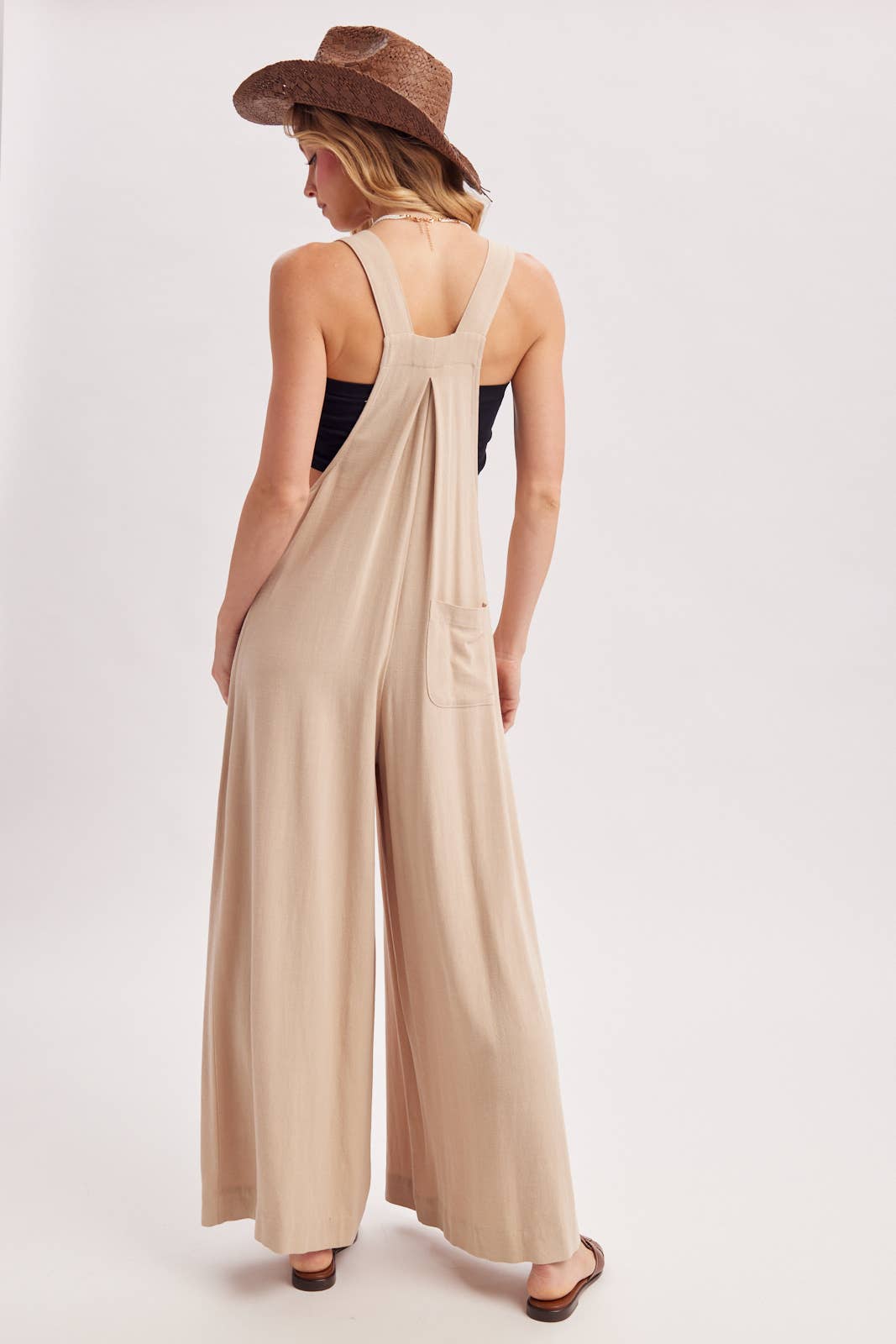FLOWY WIDE LEG OVERALL JUMPSUIT