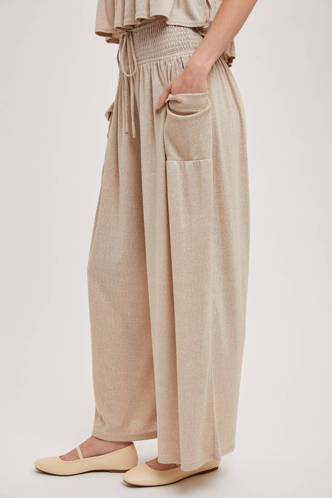 RELAXED KNIT SMOCKED TOP AND WIDE PANTS SET
