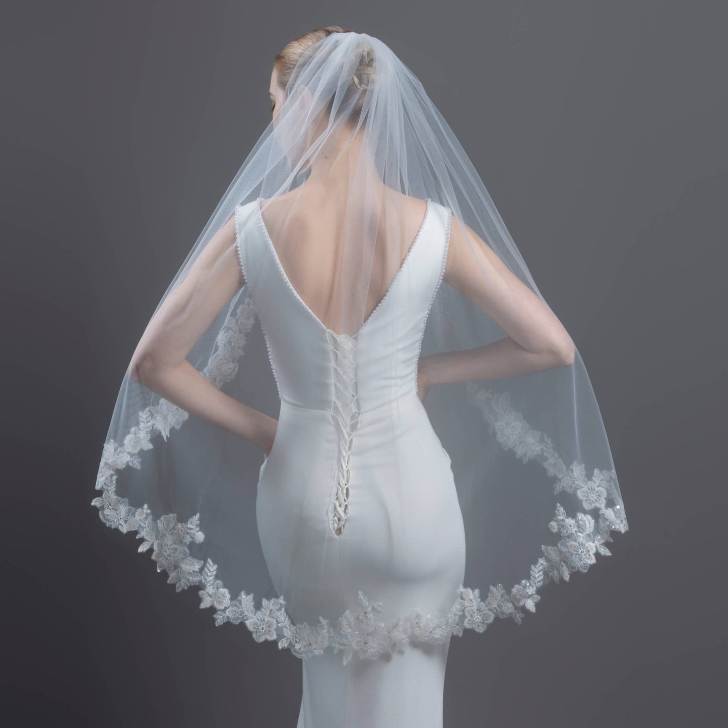 Floral Vine Embroidered Lace Bridal Veil
