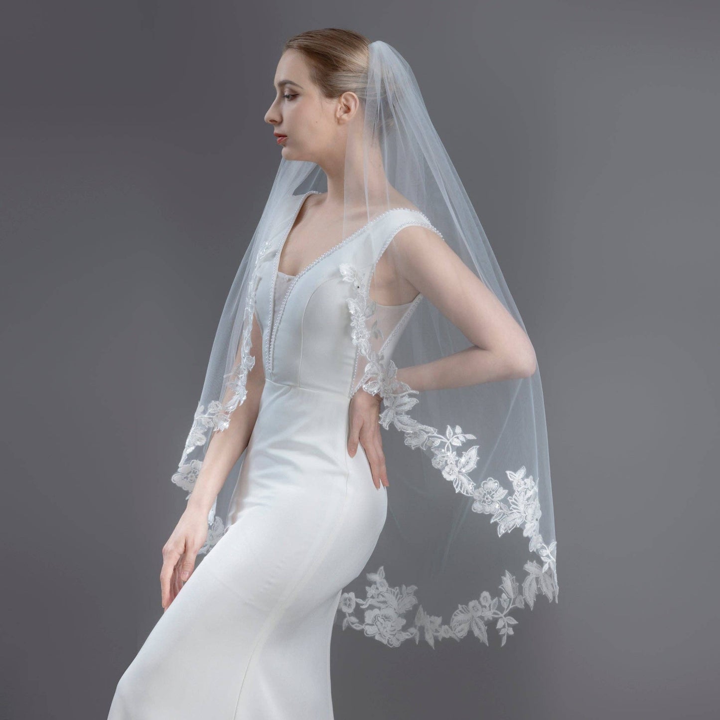 Floral Vine Embroidered Lace Rhinestones Veil