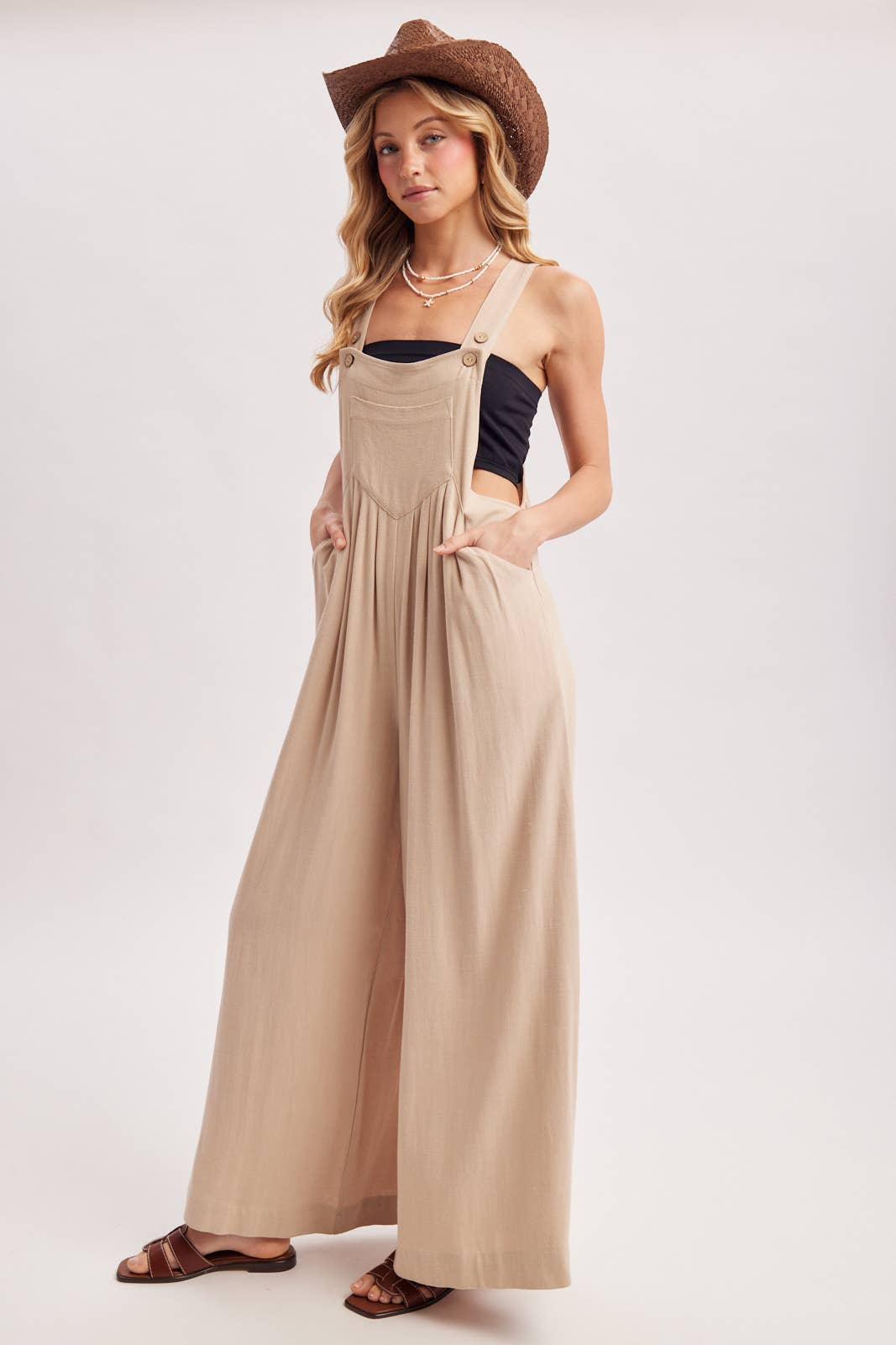 FLOWY WIDE LEG OVERALL JUMPSUIT