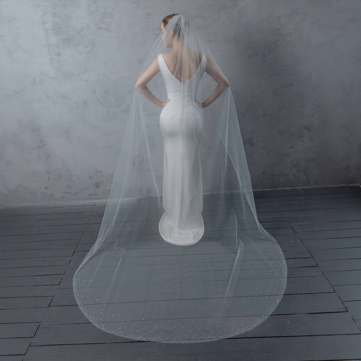 FS6253 Wide Faux Pearls Edge Bridal Veil 36" 45" 108" 120"