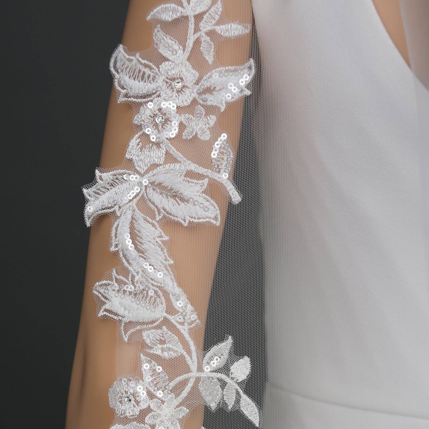Floral Vine Embroidered Lace Rhinestones Veil