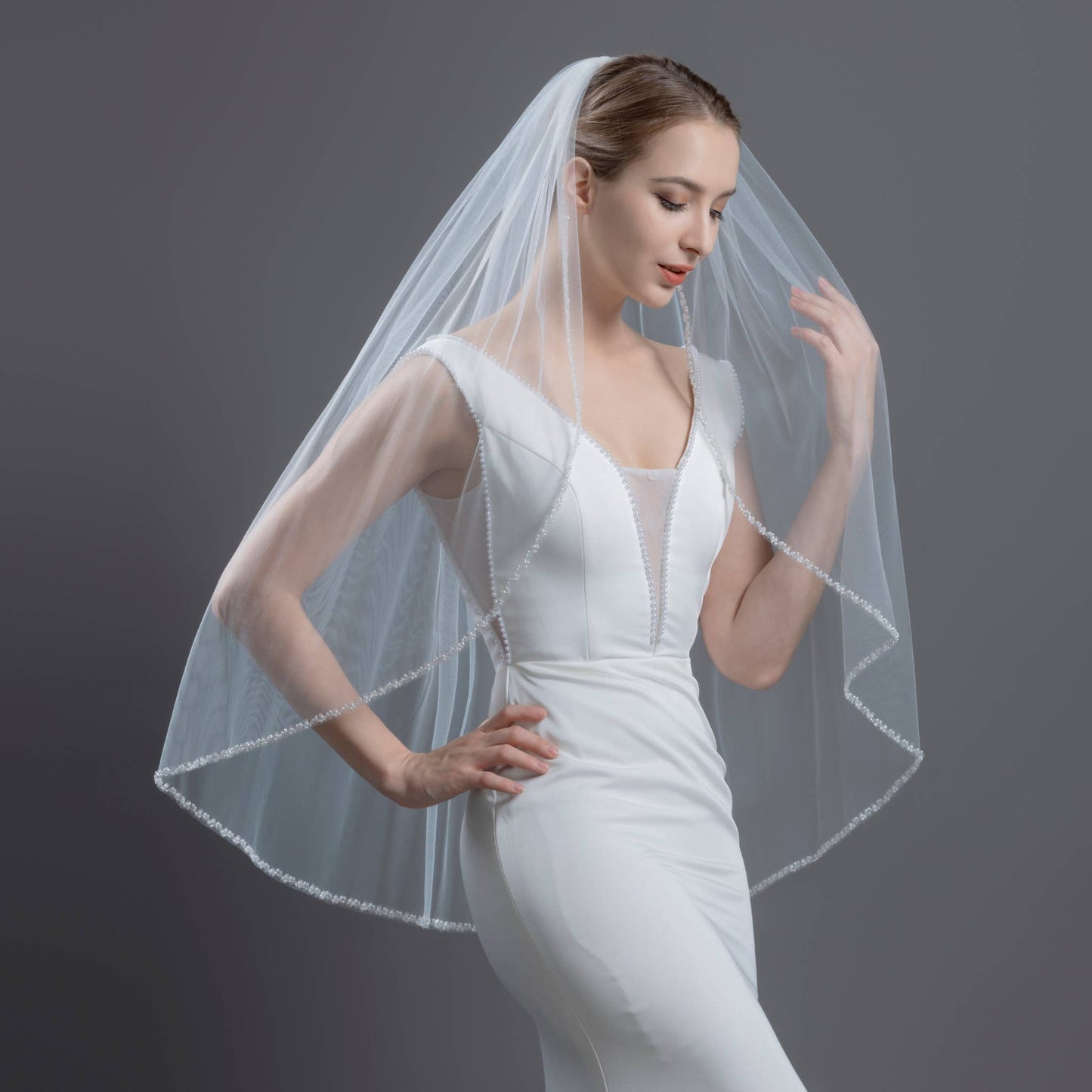 FS6243 Pearl Crystal Beaded Edge Bridal Veil 36"