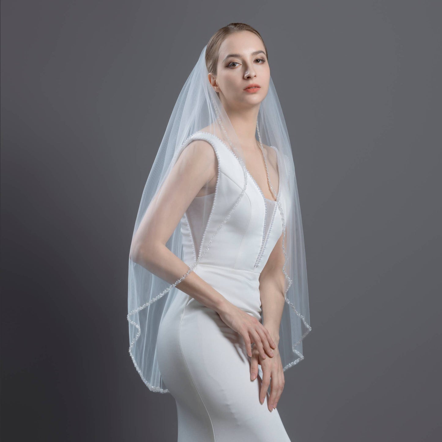 FS6243 Pearl Crystal Beaded Edge Bridal Veil 36"