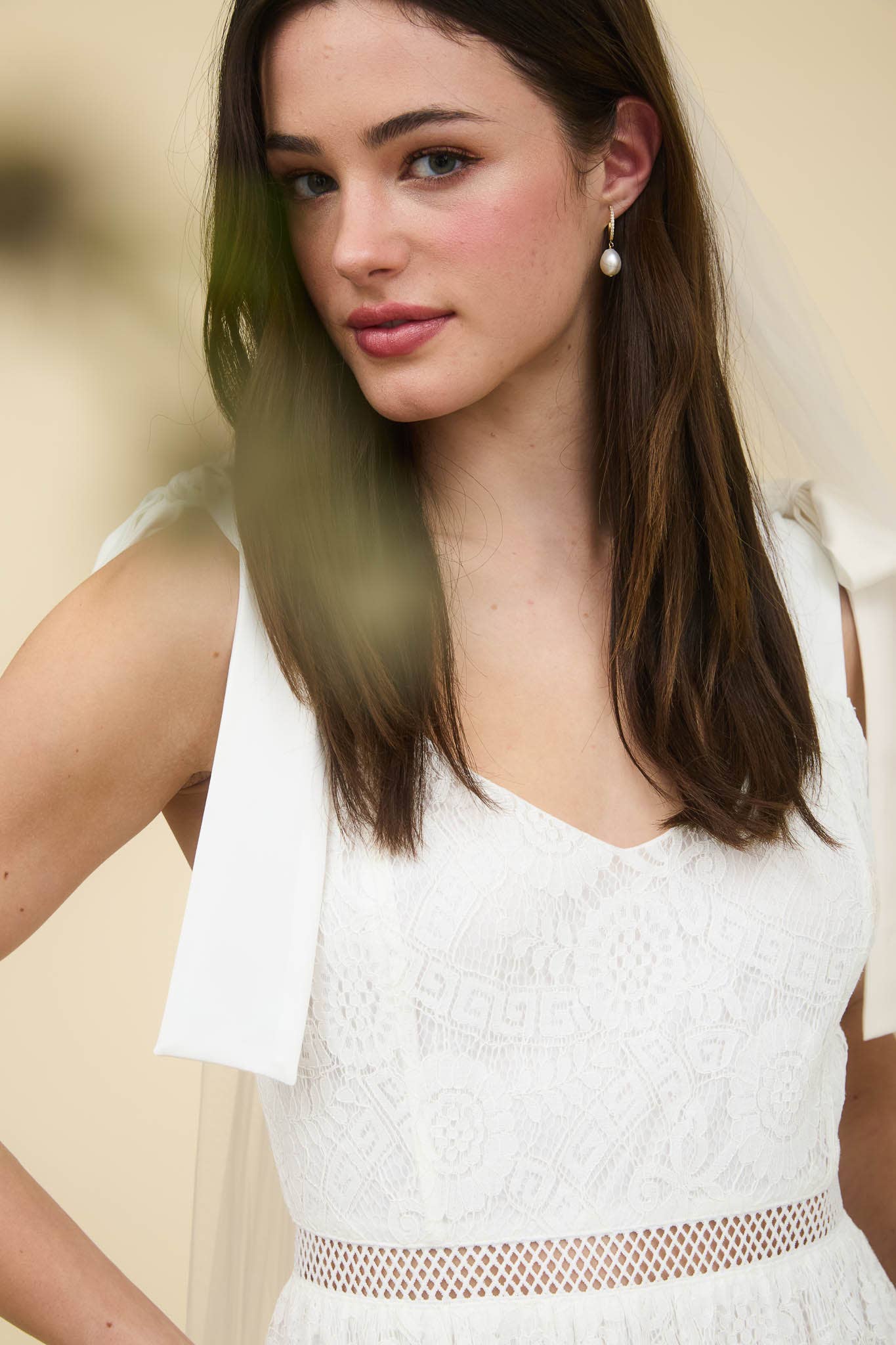 LACE TIE STRAP SHEER TRIM SLEEVELESS MIDI DRESS