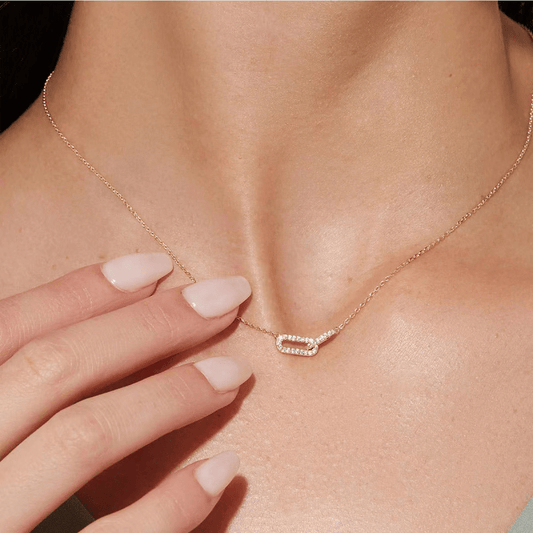 Interlocking Link Pendant Necklace in 925 Sterling Silver