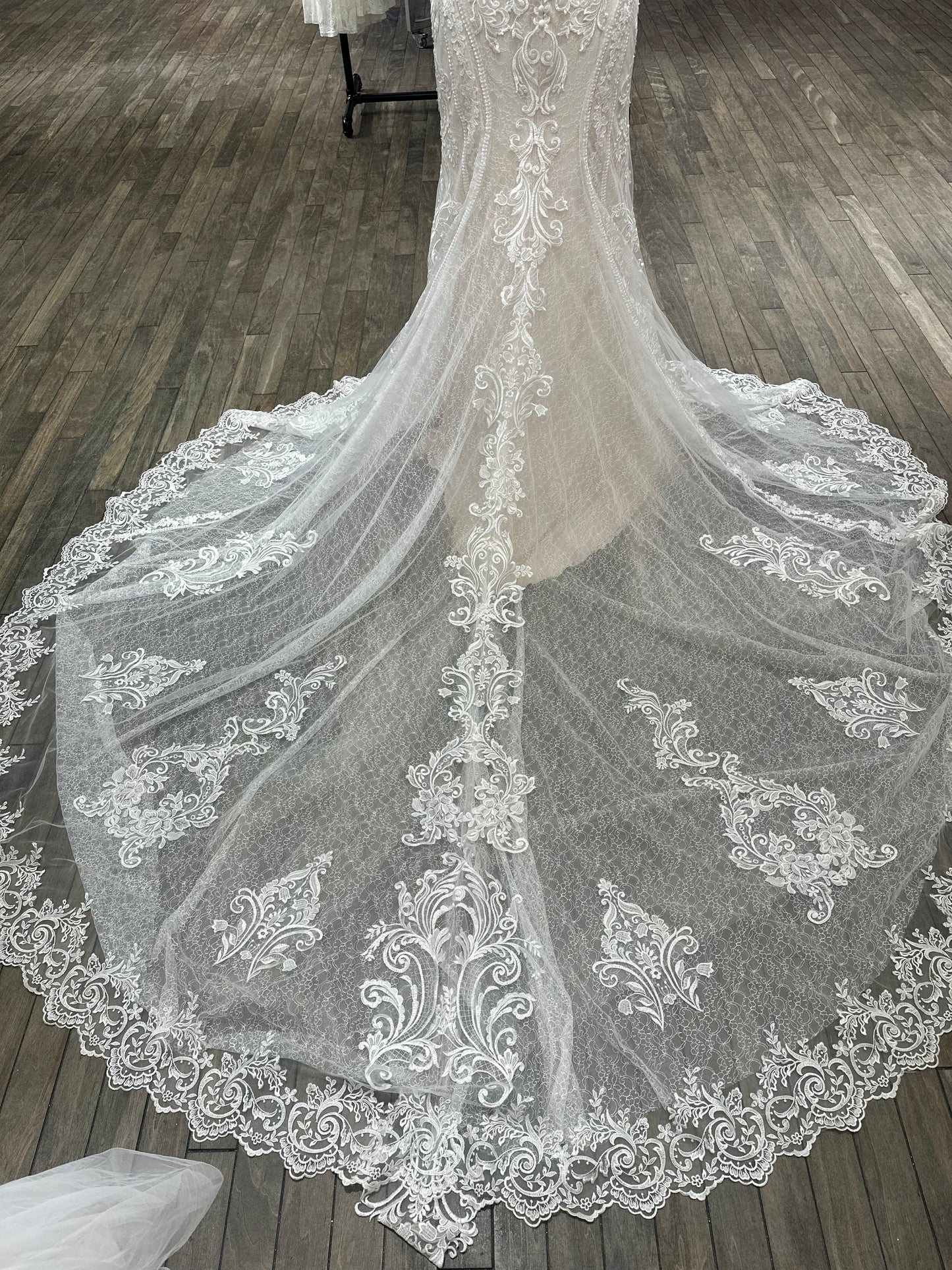 221201 Lucerne Martin Thornburg by Mon Cheri Fit & Flare