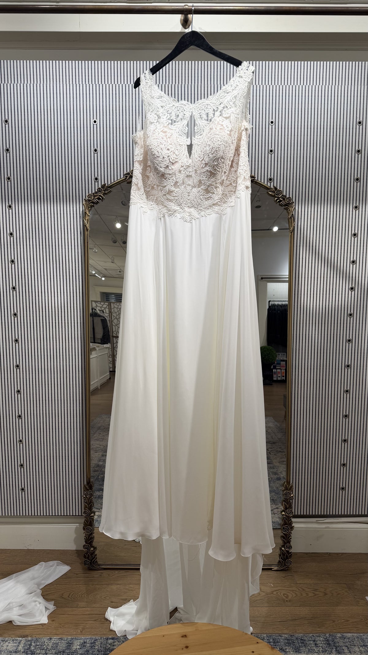 Stella York 6871ZZ Boho Crepe Bridal Dress
