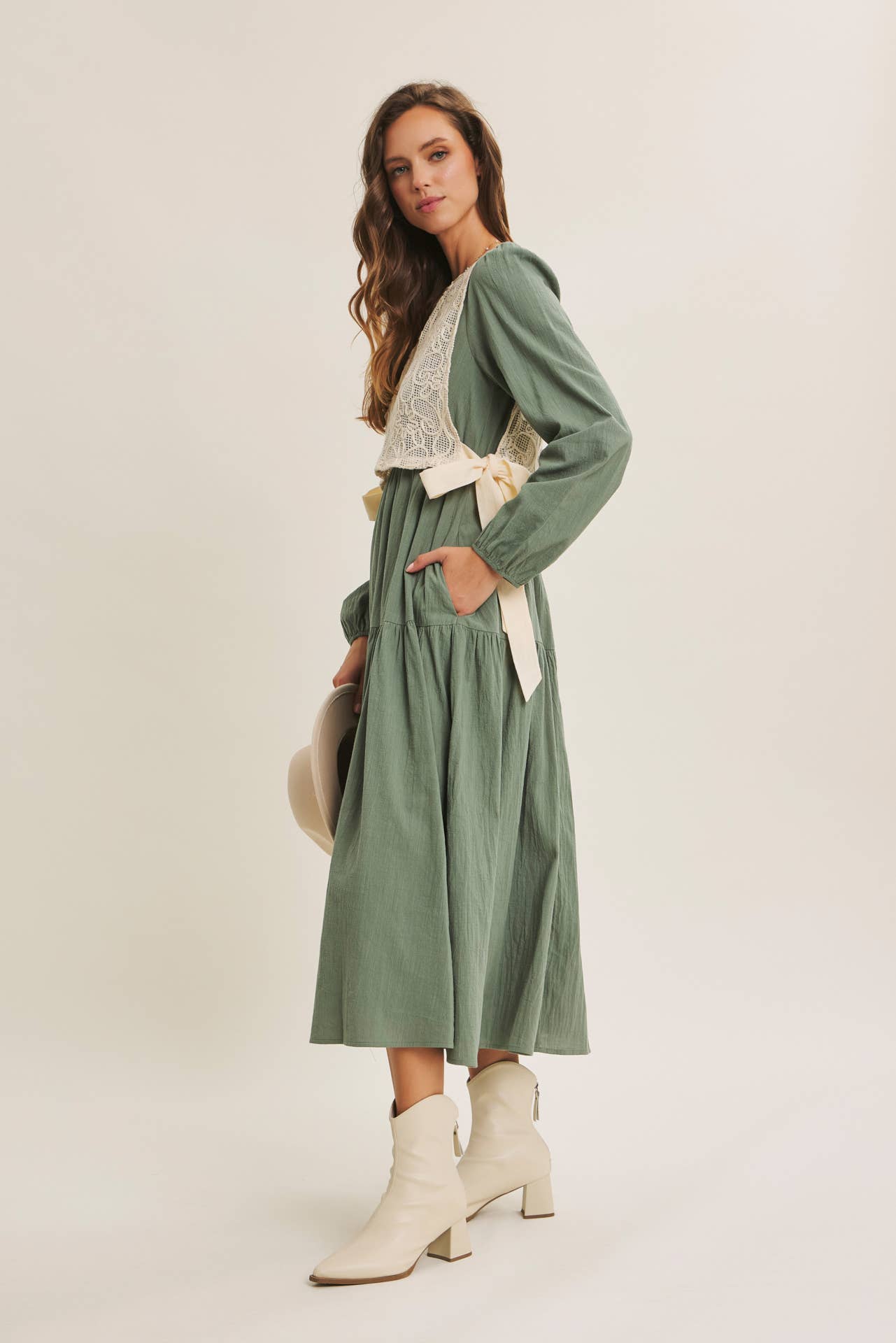 ROMANTIC WALKTHROUGH THE CITY CROCHET OVERLAY MAXI DRESS