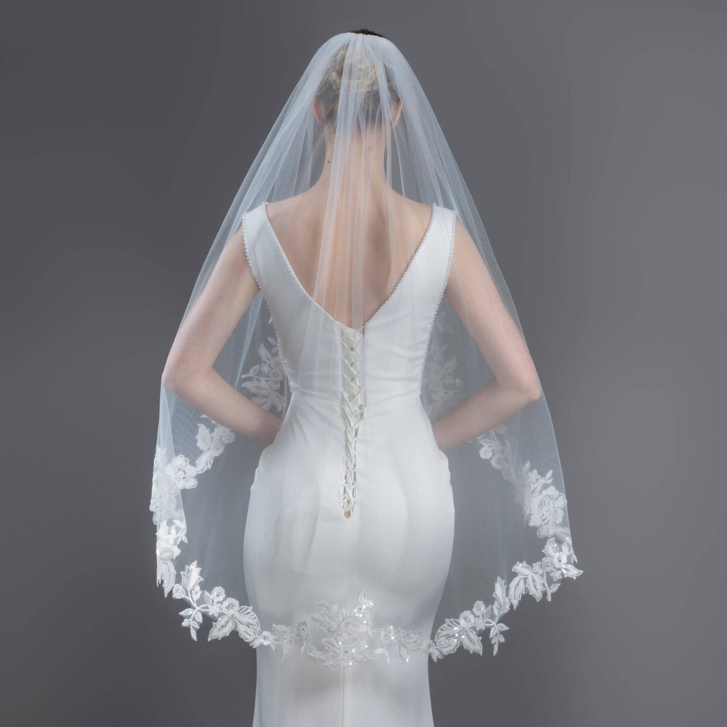 Floral Vine Embroidered Lace Rhinestones Veil