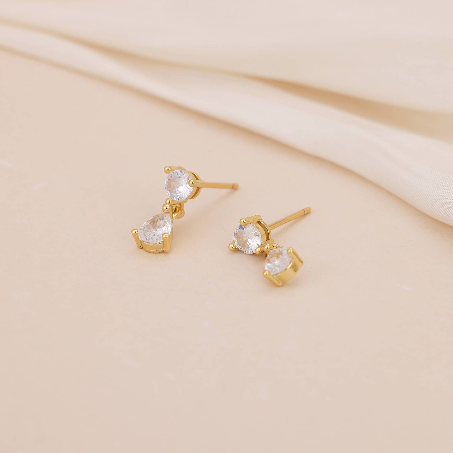 CZ Diamond Gold Dangle Earring
