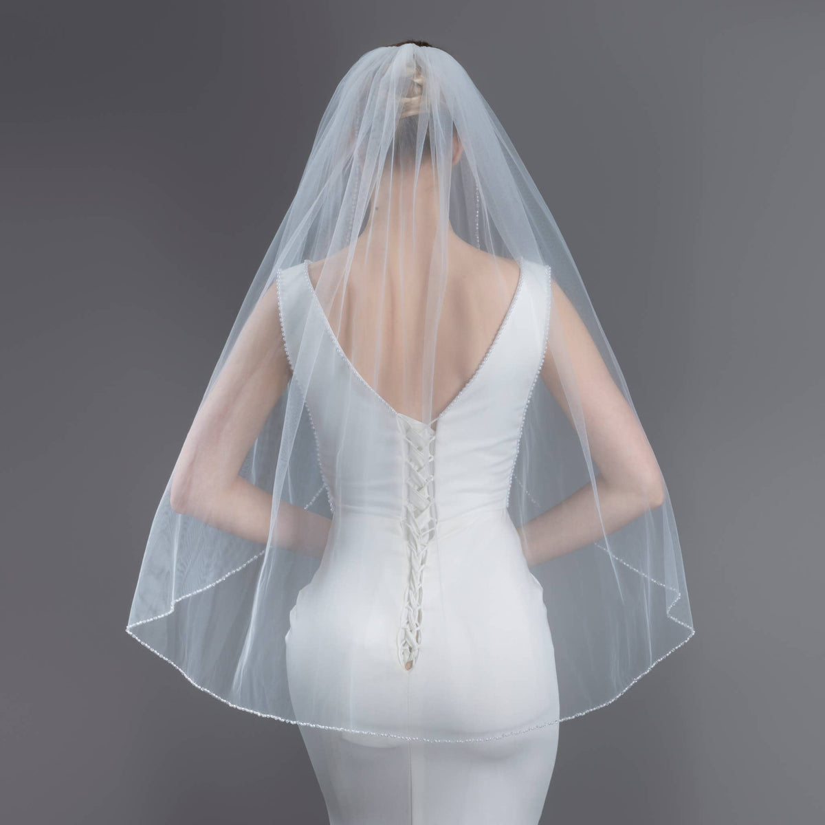 FS6269-4 Pearl Crystal Beaded Edge Bridal Veil 36"