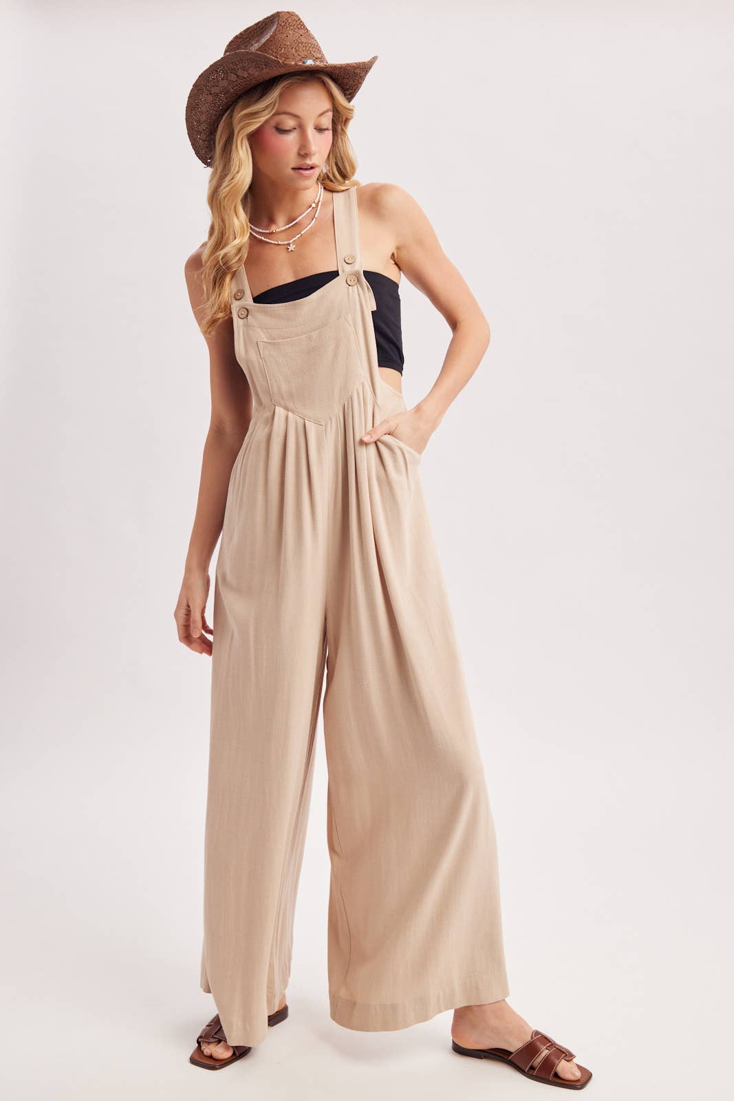 FLOWY WIDE LEG OVERALL JUMPSUIT