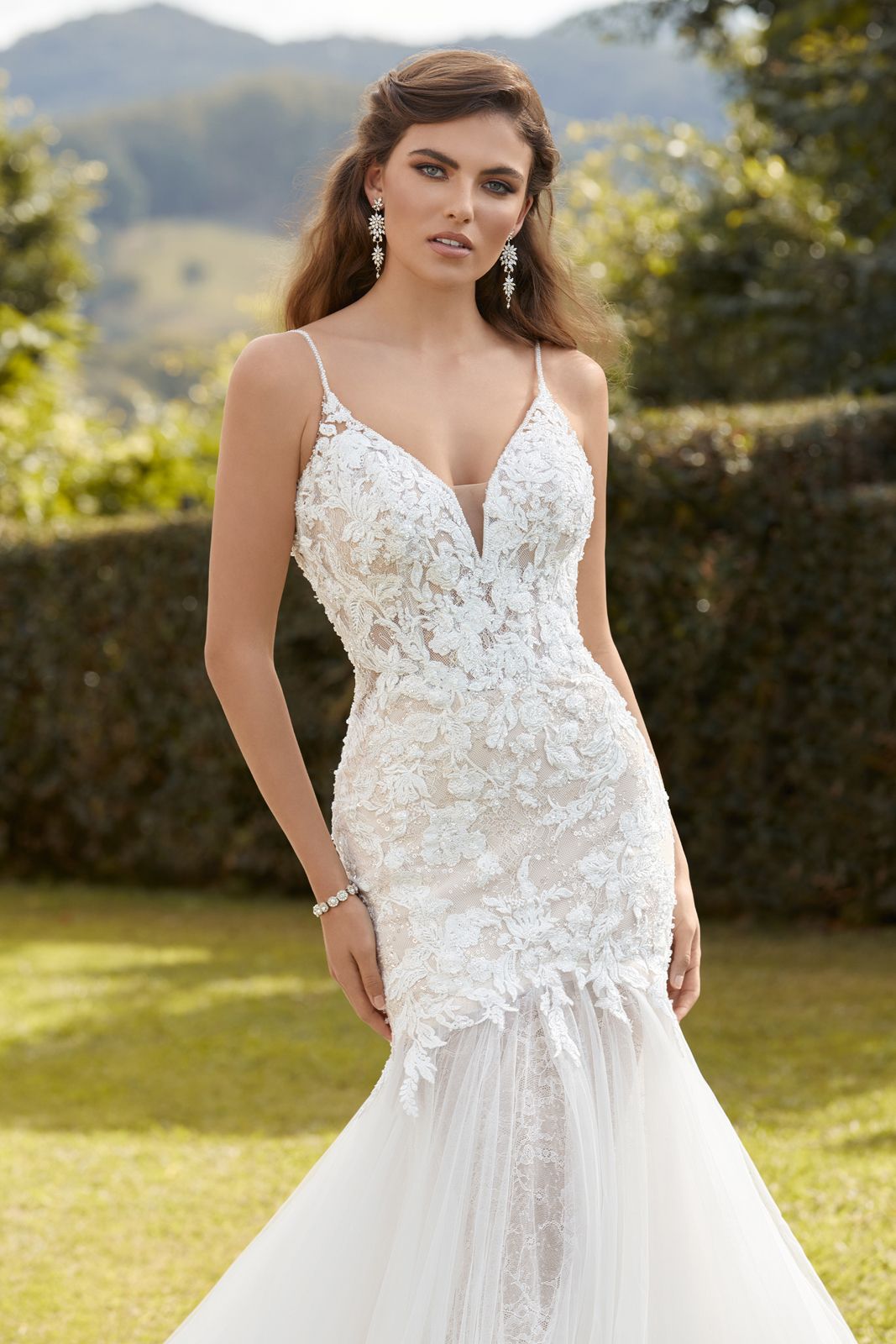 Y12236 Dakota by Sophia Tolli